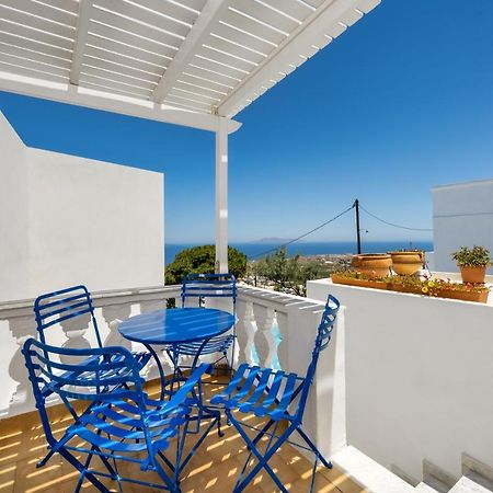 Afrodete Hotel Firostefani Bagian luar foto
