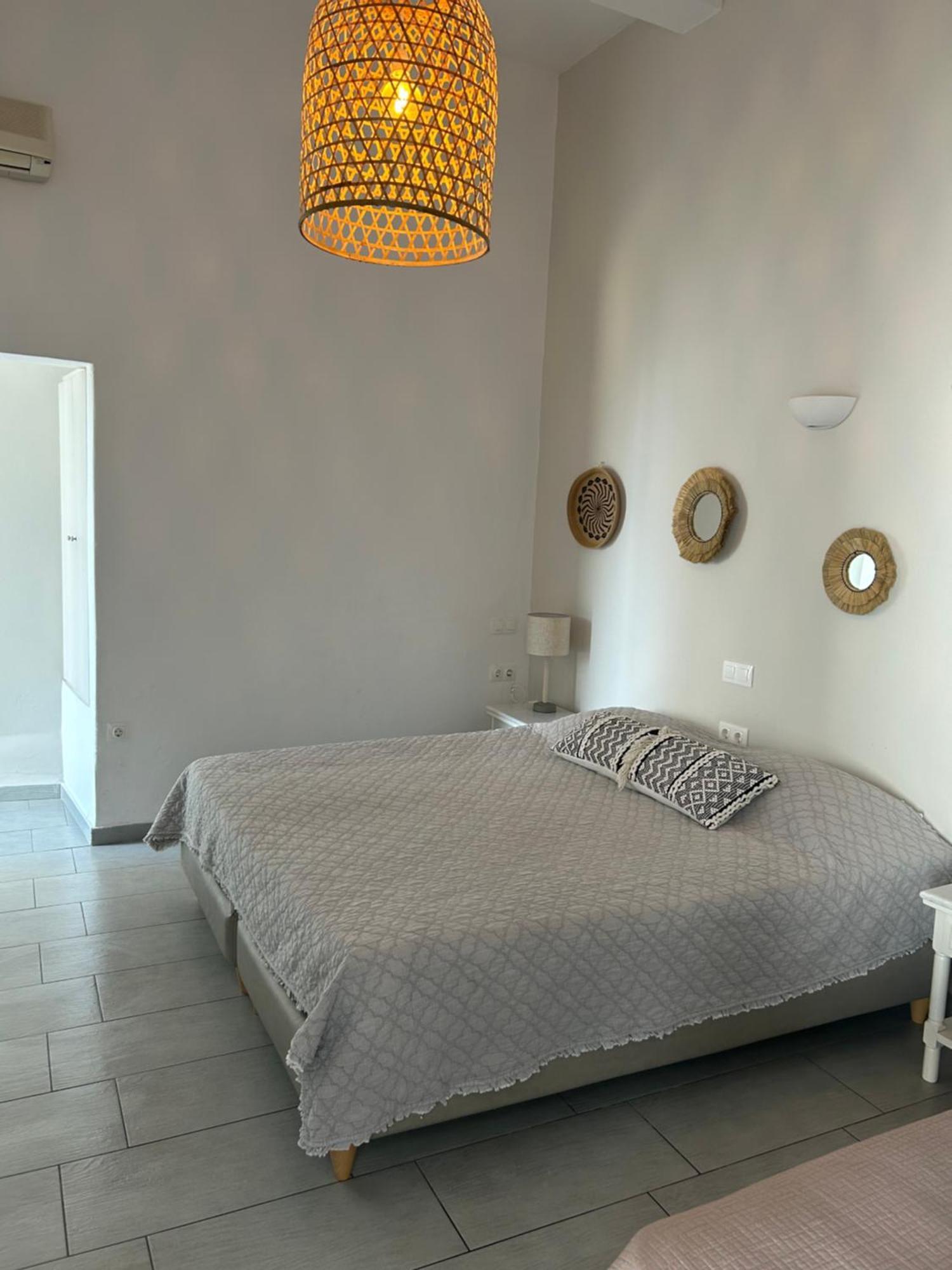 Afrodete Hotel Firostefani Bagian luar foto
