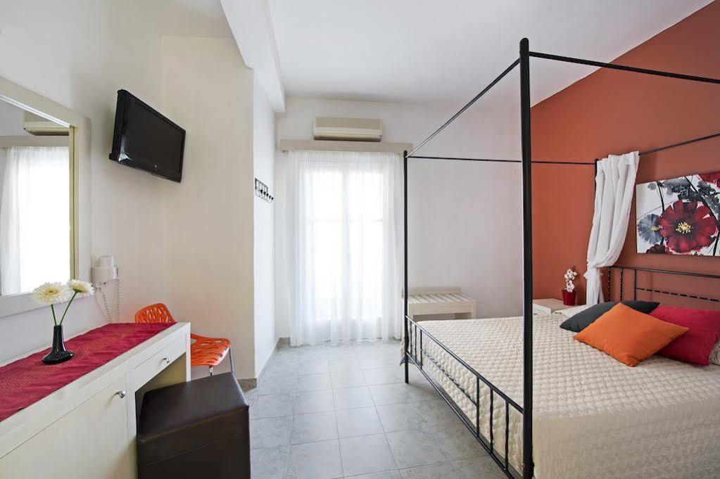 Afrodete Hotel Firostefani Bagian luar foto